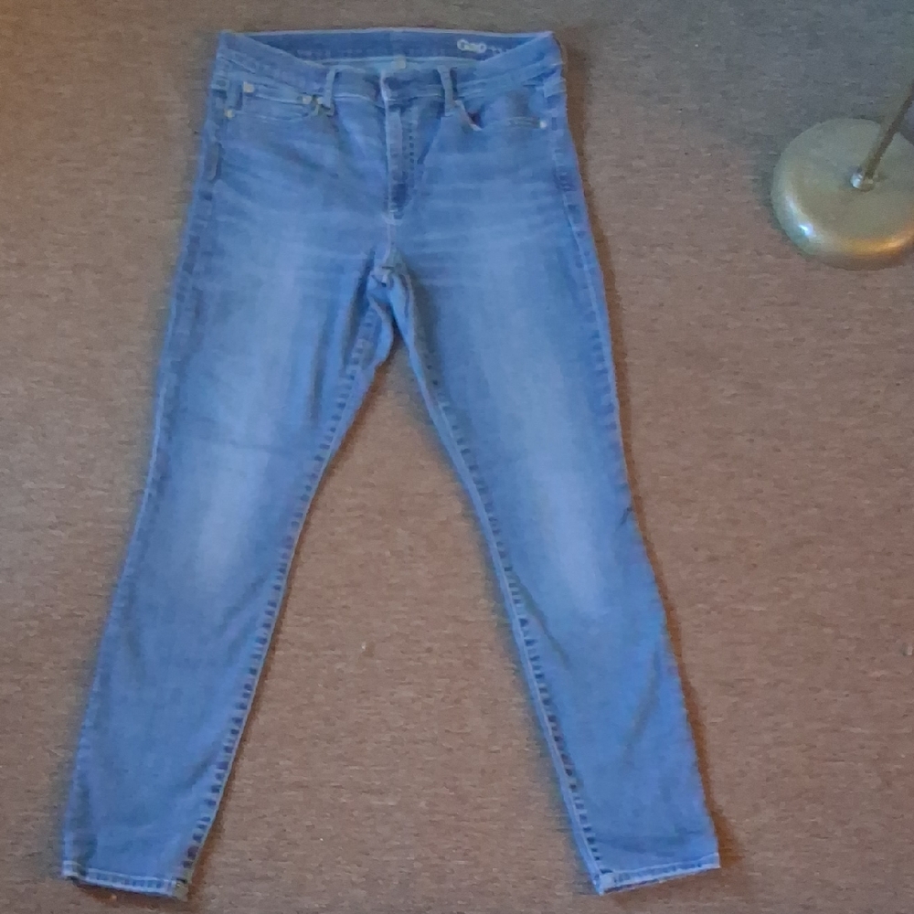 GAP Women's Light Blue Skinny Jeans